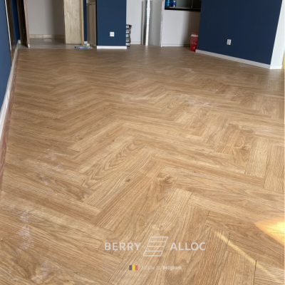 Sàn Gỗ Xương Cá Berry Alloc 8mm