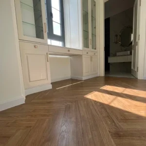 Sàn Gỗ Xương Cá Acacia 12mm A095 Cốt Xanh